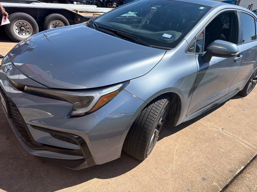 Used 2025 Toyota Corolla SE FWD image 5