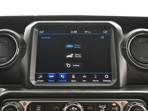 Used 2021 Jeep Wrangler Unlimited Sahara AWD/4WD image 33