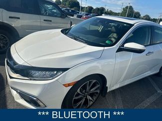 Used 2019 Honda Civic Touring video 2
