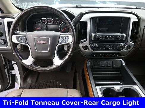 Used 2018 GMC Sierra 1500 SLT image 11