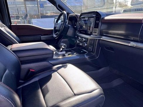 Used 2023 Ford F150 Lariat AWD/4WD image 10