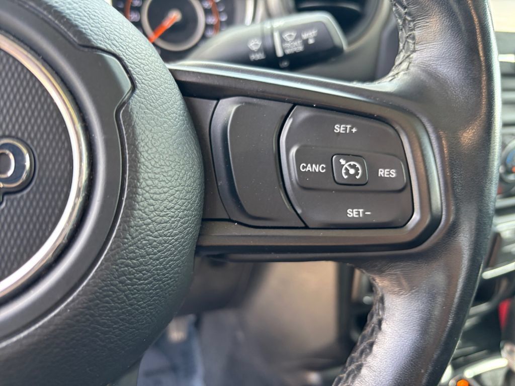 Used 2021 Jeep Gladiator Sport AWD/4WD image 16