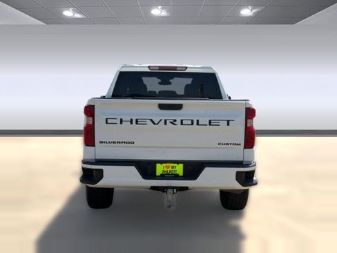 Used 2025 Chevrolet Silverado 1500 Custom w/ LPO, Dark Essentials Package RWD image 10