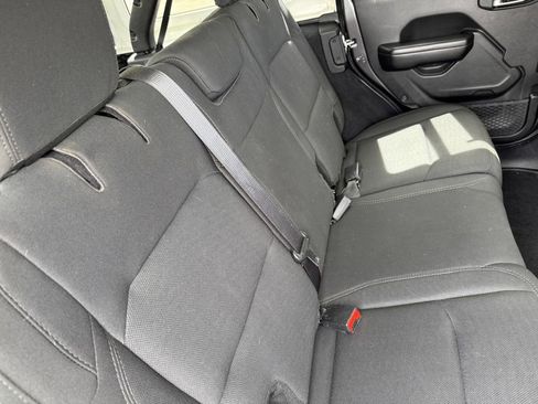 Used 2019 Jeep Wrangler Unlimited Sport S AWD/4WD image 26