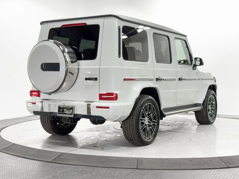Used 2025 Mercedes-Benz G 550 w/ Exclusive Interior Package image 32
