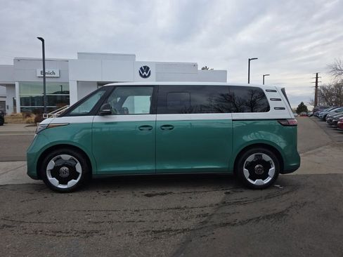 New 2025 Volkswagen ID. Buzz Pro S Plus image 2