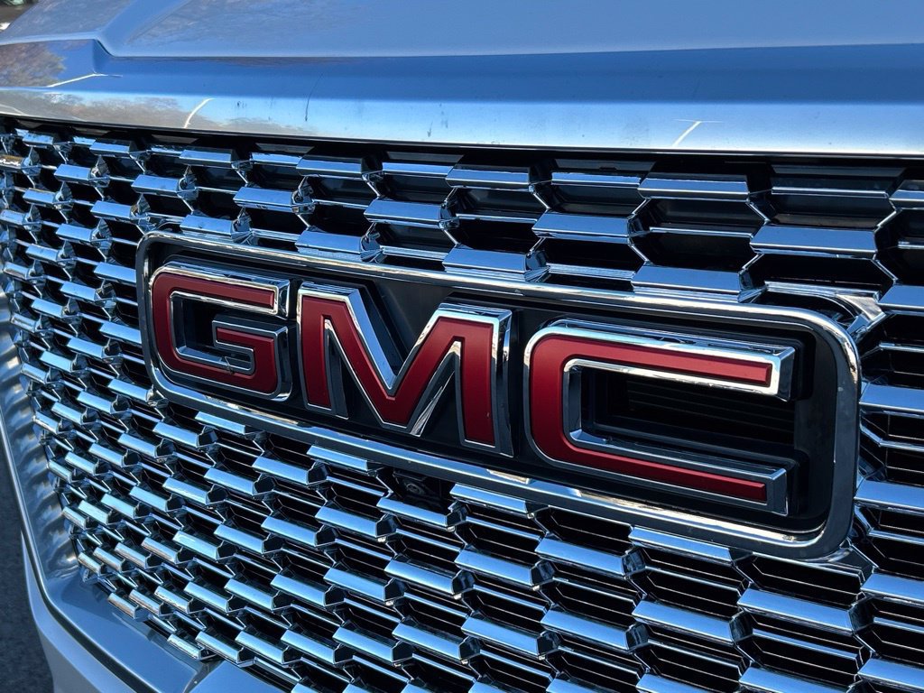 Used 2024 GMC Yukon XL Denali w/ Denali Reserve Package AWD/4WD image 53