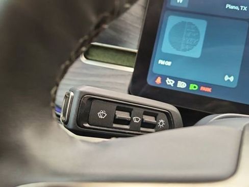 Used 2023 Rivian R1T Adventure image 43