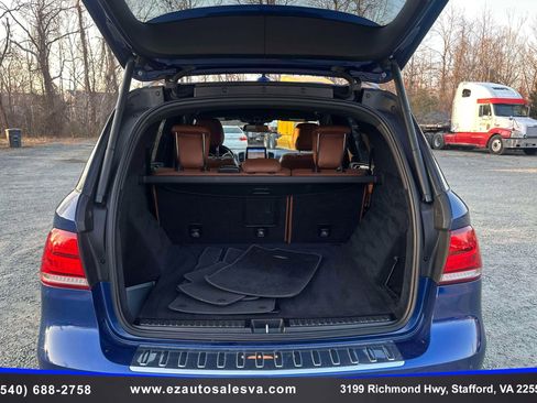 Used 2018 Mercedes-Benz GLE 350 4MATIC image 11