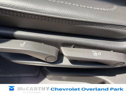 Used 2024 GMC Yukon Denali AWD/4WD image 48