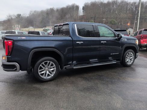 Used 2019 GMC Sierra 1500 SLT w/ SLT Premium Plus Package image 3