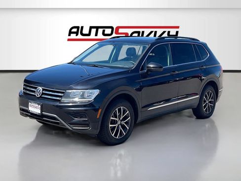 Used 2020 Volkswagen Tiguan SE FWD image 3