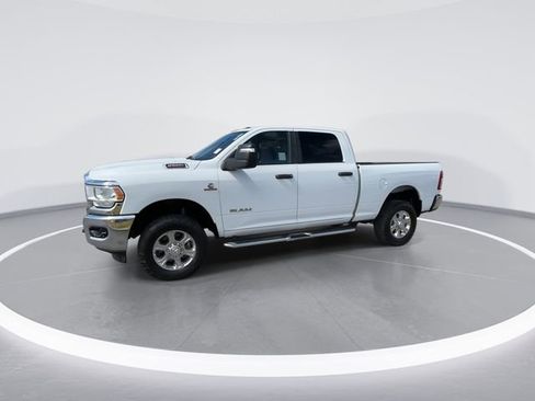 Certified 2024 RAM 2500 Big Horn w/ Off Road Package AWD/4WD image 4
