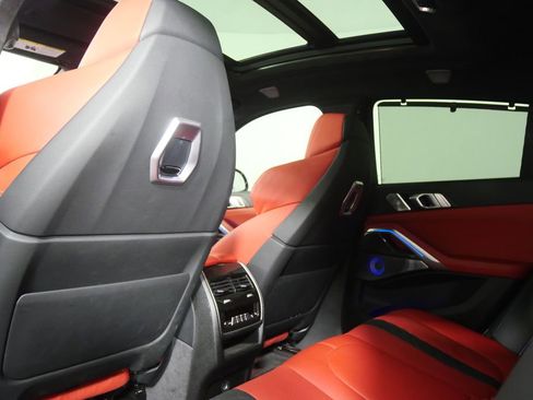 Certified 2025 BMW X6 M Competition w/ Executive Package image 19