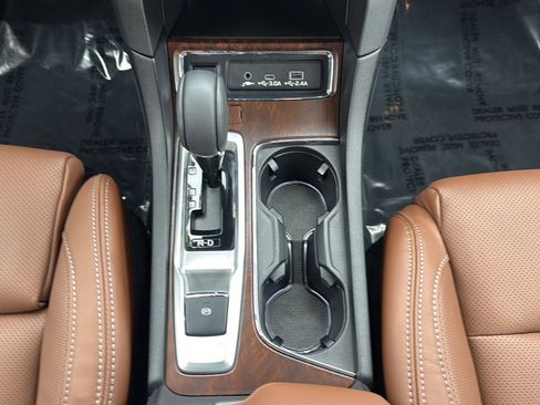 Used 2025 Subaru Ascent Touring w/ Popular Package #1 image 47