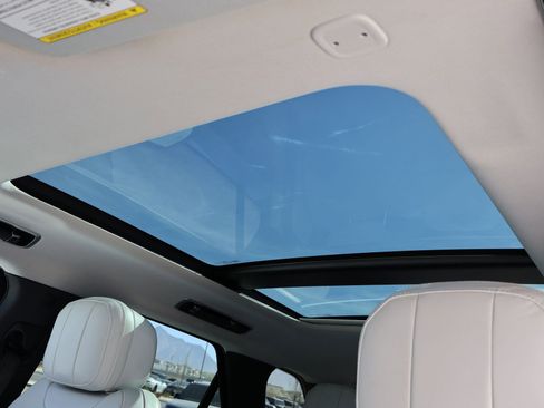 Certified 2023 Land Rover Range Rover Sport SE image 23