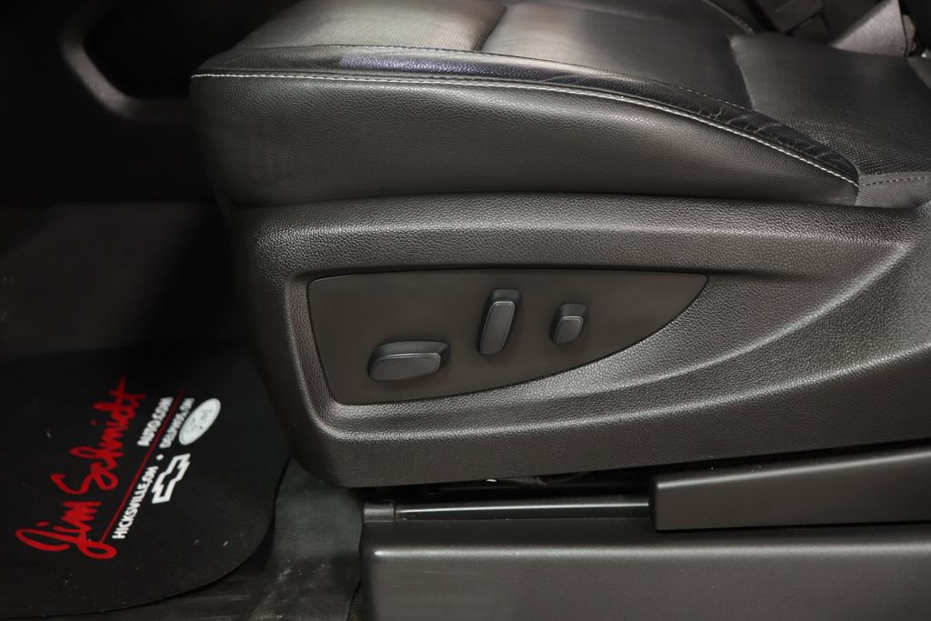 Used 2019 Chevrolet Tahoe Premier AWD/4WD image 24