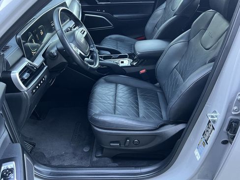 Used 2024 Kia Telluride EX X-Line image 14