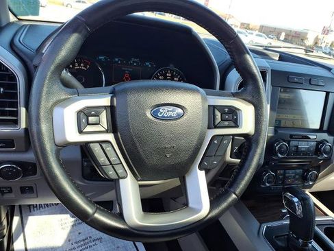 Certified 2018 Ford F150 Lariat image 10