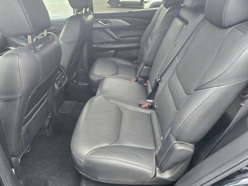 Used 2018 MAZDA CX-9 Touring w/ Touring Premium Package FWD image 14