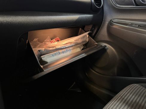 Used 2021 Hyundai Kona SEL Plus image 21