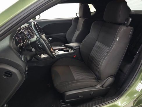 Used 2022 Dodge Challenger GT image 16