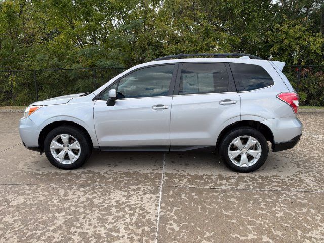 Used 2016 Subaru Forester 2.5i Limited AWD/4WD image 2