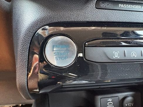 Used 2024 Ford Escape Active w/ Tech Pack #1 AWD/4WD image 30