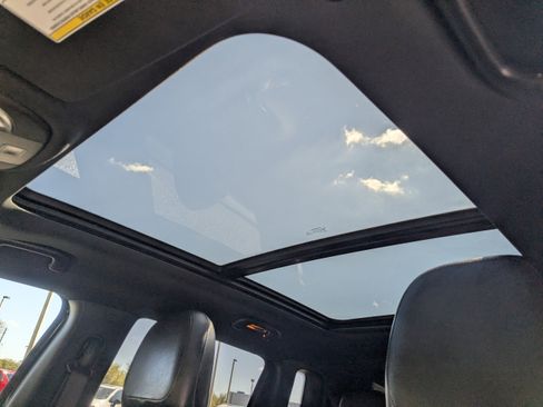 Certified 2021 Jeep Compass Latitude w/ Sun and Sound Group image 19