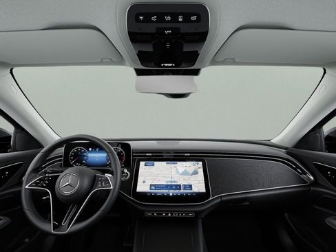 Used 2025 Mercedes-Benz E 350 Sedan image 42