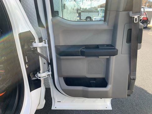 Used 2019 Ford F550 4x4 SuperCab Super Duty image 34