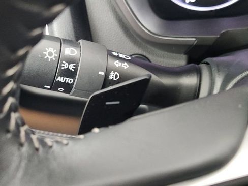 Used 2024 Subaru Ascent Touring image 43