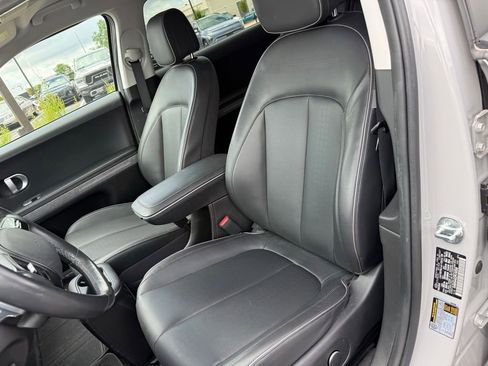 Certified 2023 Hyundai Ioniq 5 SEL w/ Cargo Package RWD image 8