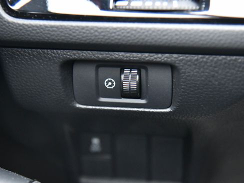 Used 2025 Honda Civic Sport image 30