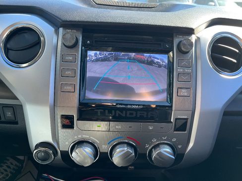 Used 2015 Toyota Tundra SR5 image 14