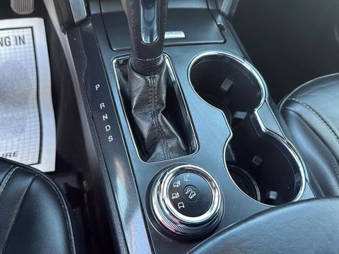Used 2018 Ford Explorer Platinum image 20