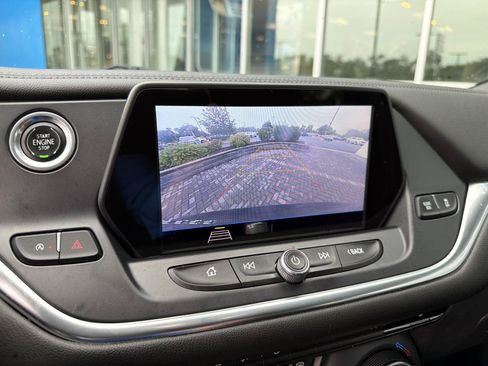 Used 2020 Chevrolet Blazer LT FWD image 26