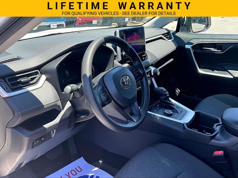 Used 2023 Toyota RAV4 XLE AWD/4WD image 14