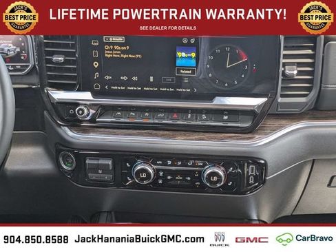 Used 2023 GMC Sierra 1500 Elevation w/ Preferred Package AWD/4WD image 18