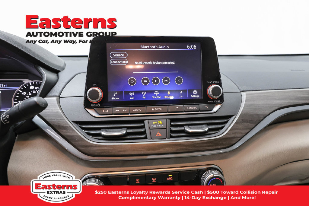 Used 2023 Nissan Altima 2.5 SV AWD/4WD image 13
