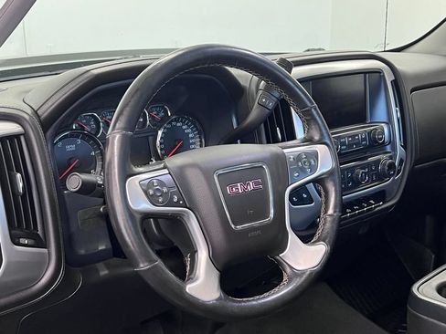 Used 2019 GMC Sierra 3500 SLT w/ Suspension Package, Off-Road AWD/4WD image 4