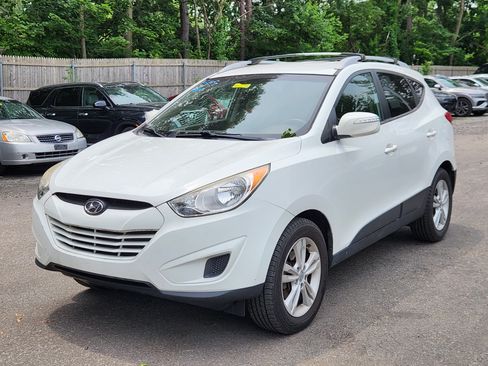 Used 2012 Hyundai Tucson GLS FWD image 2