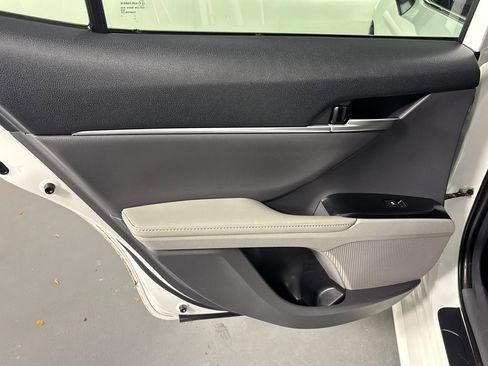 Used 2019 Toyota Camry XLE w/ Driver Assist Package image 37