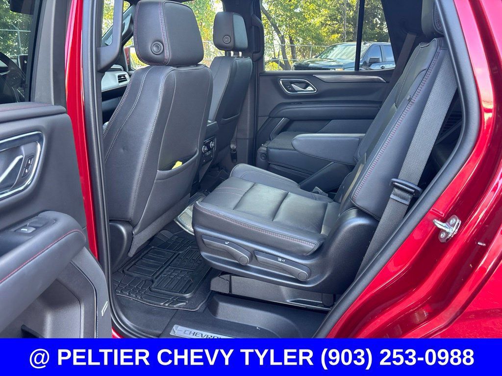 Used 2022 Chevrolet Tahoe RST w/ Luxury Package RWD image 19