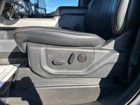 Used 2022 Ford F350 Lariat w/ Lariat Ultimate Package image 16
