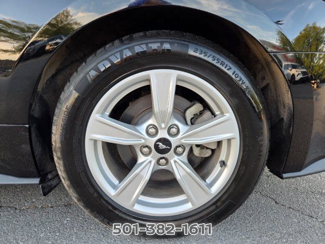 Used 2021 Ford Mustang Coupe RWD image 23