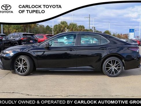 Used 2023 Toyota Camry SE image 25