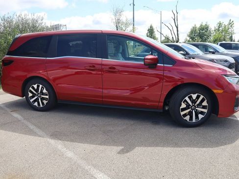 New 2026 Honda Odyssey EX-L image 7