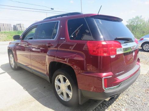 Used 2017 GMC Terrain SLE w/ Driver Alert Package I AWD/4WD image 5