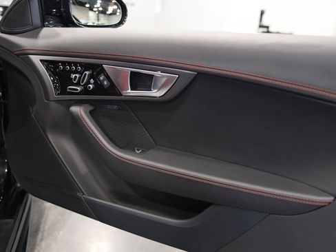 Used 2017 Jaguar F-TYPE R image 35